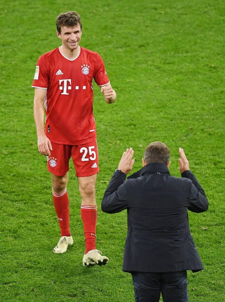 开云体育平台APP-日本力克美国，穆勒点燃赛场