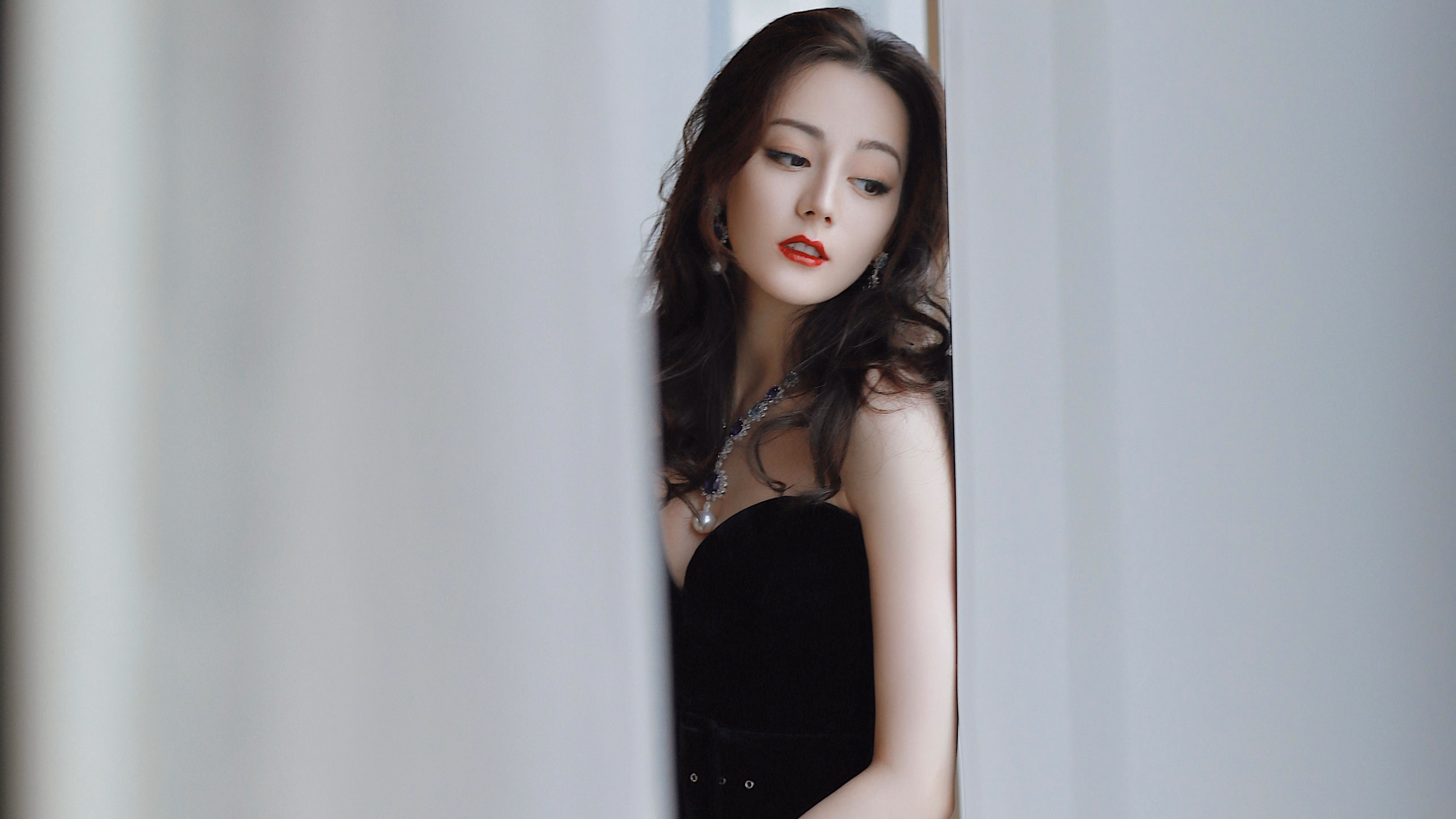 开云体育直播-铁骑踏破密城，霍勒迪单兵爆破，战术碾压雄鹿防线